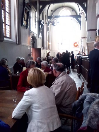 Nazit voor de leden na het concert met hapje en drankje